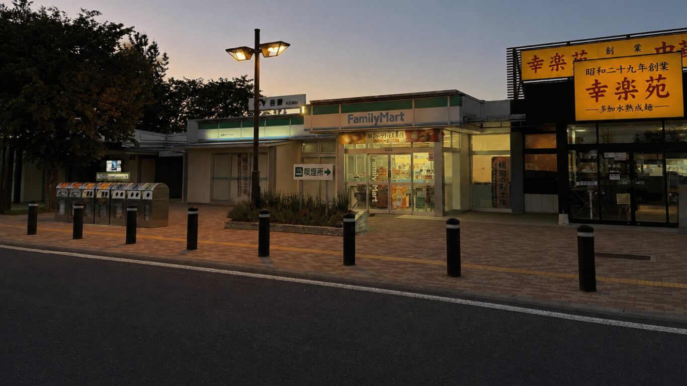吾妻PAで最後の430休憩を取る様子。ファミリーマートがある吾妻PAで休憩し、山形県の荷卸し先へ向かう長距離トラック運転手のルート。